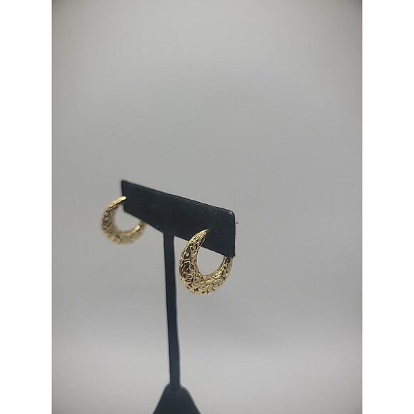 Vintage Earring Pierced Stud Hoops Gold Tone Ornate Jewelry Costume - Picture 8 of 11